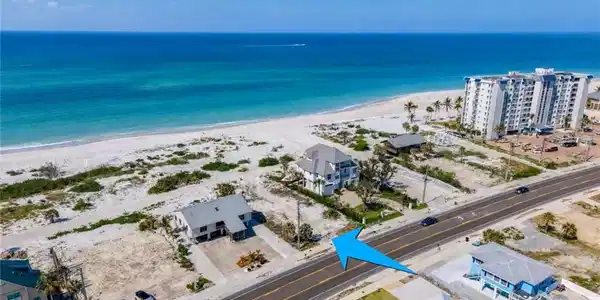 Image 3: Drone / aerial view of extended coastline