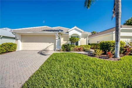 2625 Clairfont CT
