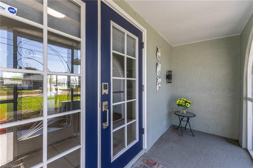 Image 4: View of exterior entry