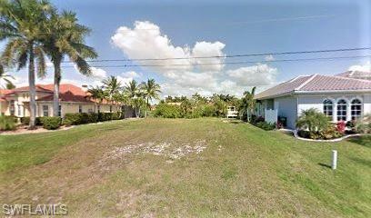 Image 1: View of grassy yard