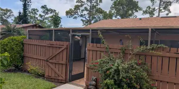 Image 2: Front of unit.