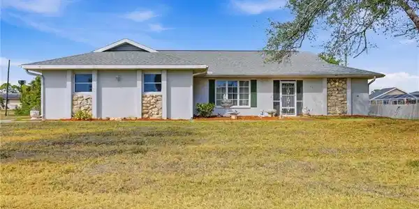 4437 Wynkoop CIR