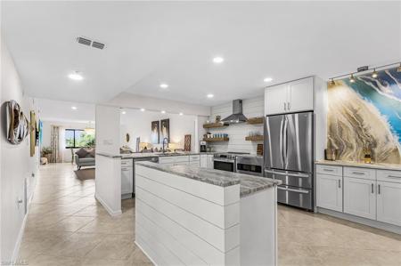 9901 Sunset Cove LN