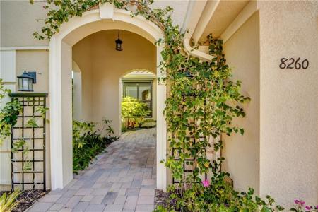 8260 Venetian Pointe DR