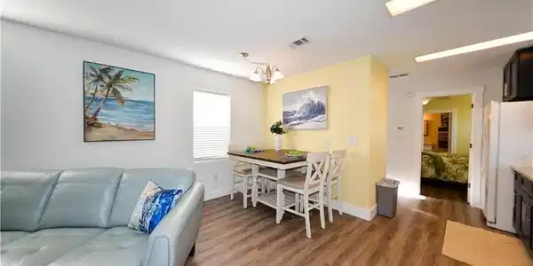 Image 4: Photos taken prior to a 6 month rental; furnishings and interior decor may differ from photo