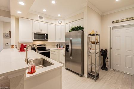 1143 Winding Pines CIR
