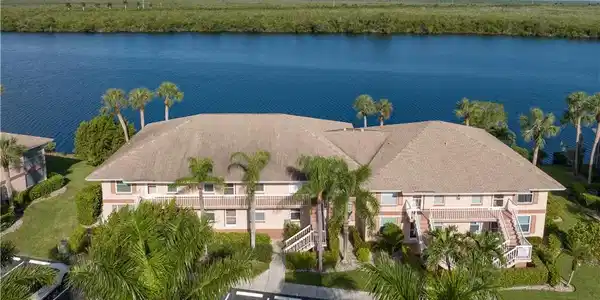 1025 MAINSAIL DR