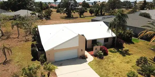 Image 3: Aerial view