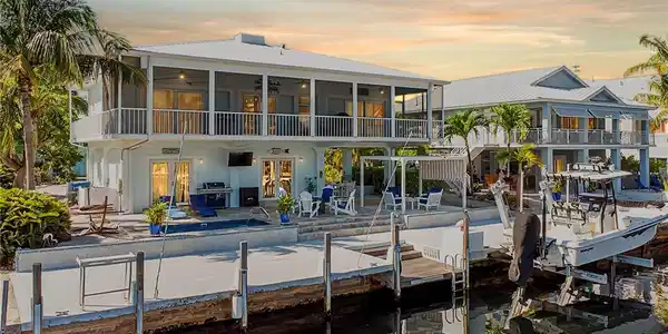 141 El Capitan DR