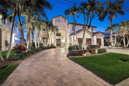 3820 Surfside BLVD