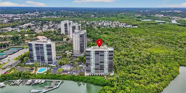 420 Cove Tower DR