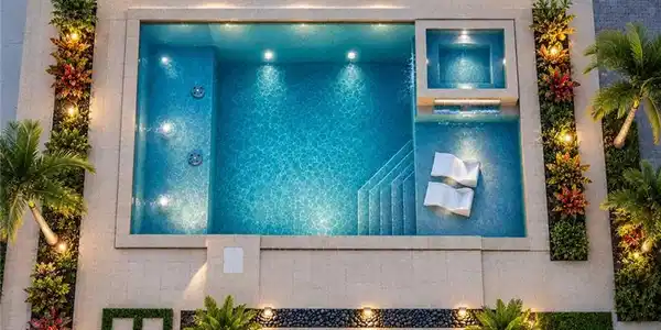 Image 3: Custom Pool and Spa
