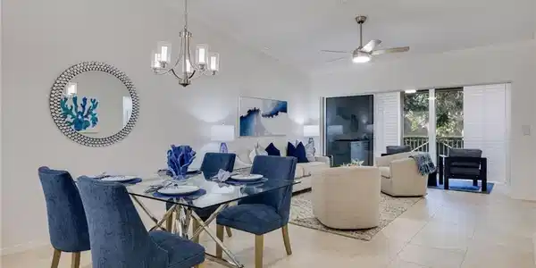 7087 Barrington CIR