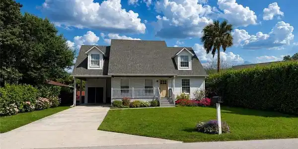 4211 Cindy AVE