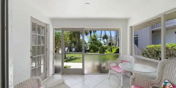 5579 Rattlesnake Hammock RD