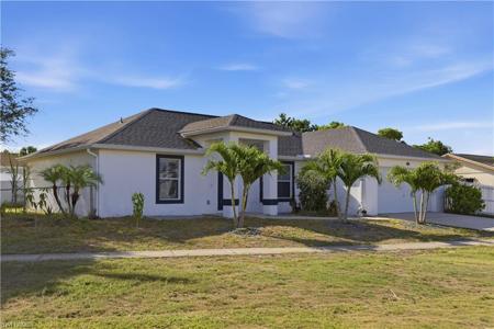 1082 Ridgeway DR