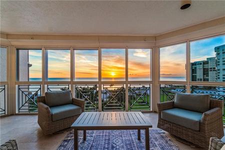 4021 Gulf Shore BLVD N