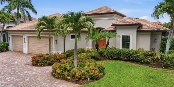 14299 Royal Harbour CT