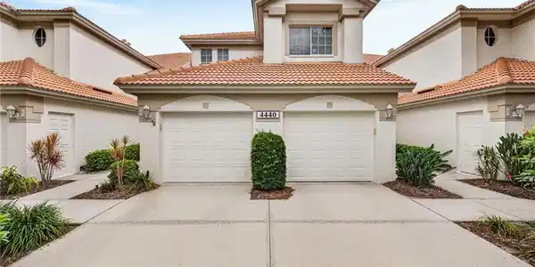 4440 Riverwatch DR