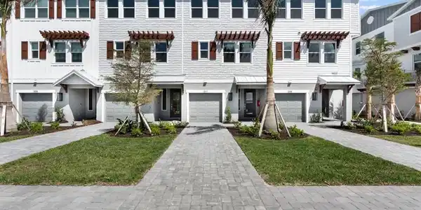 1623 Sea Haven DR
