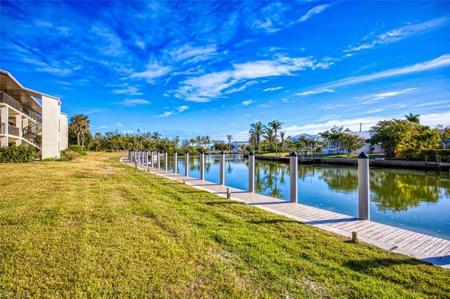 1250 Tennisplace CT