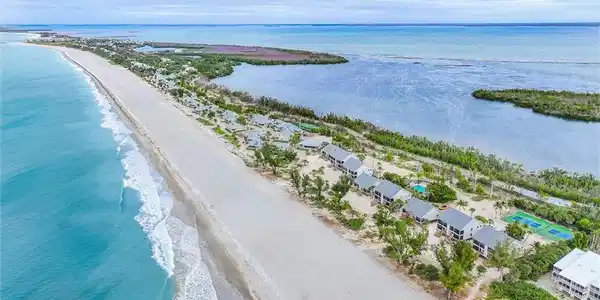 Image 2: Bird's eye view of extended coastline
