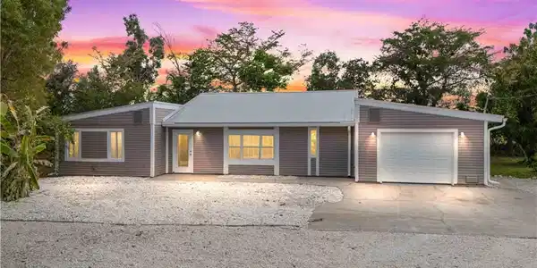 5675 Sandal LN