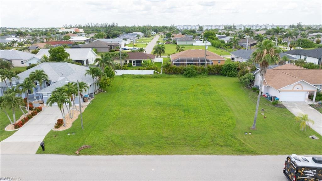 Image 3: Aerial view of residential area