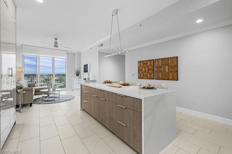 Image 4: Kitchen to Family Room