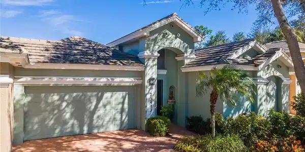 25413 Alicante DR