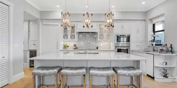 11600 Court Of Palms