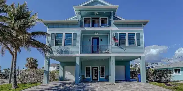 8327 Estero BLVD
