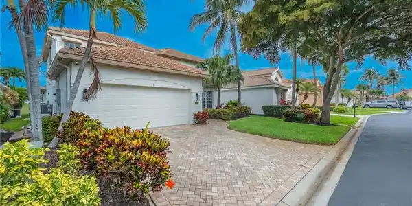 Image 3: Paver Driveway