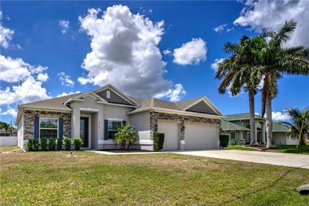 2118 SW 25th TER