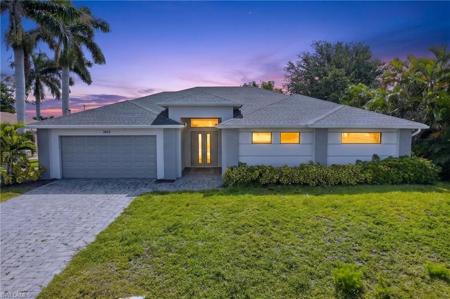 3833 SW 14th PL