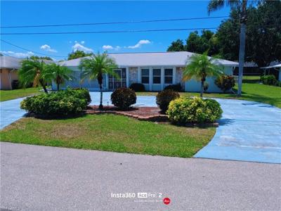 712 SE 32nd TER