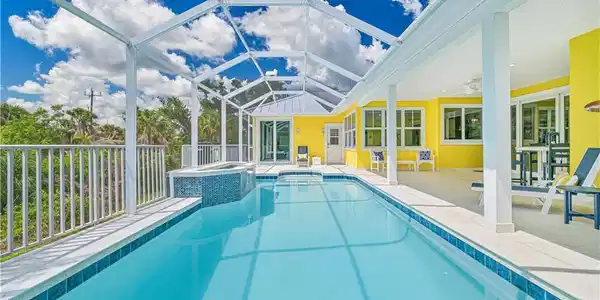 335 Cowry CT