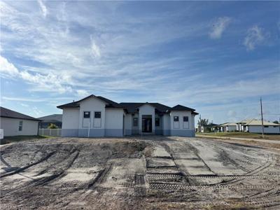 2126 NW 41st AVE