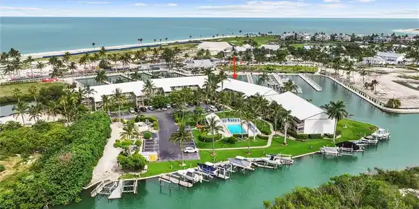 802 Marina Villas
