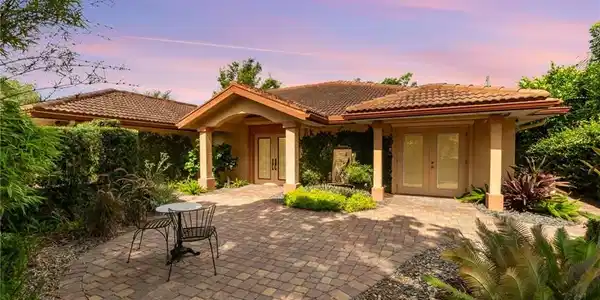 15854 Gleneagle CT