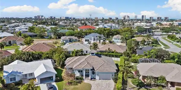 81 Bermuda RD