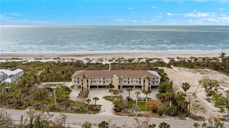 527 E Gulf DR