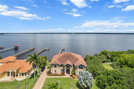 6120 River Shore CT