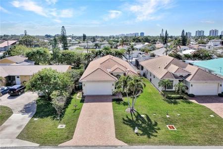 684 98th AVE N