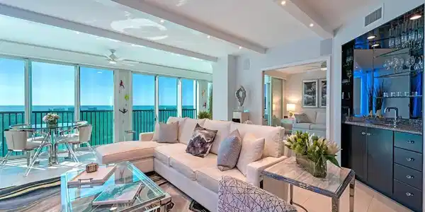 7515 Pelican Bay BLVD