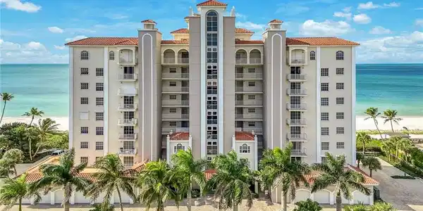 9577 Gulf Shore DR