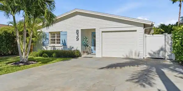 839 100th AVE N