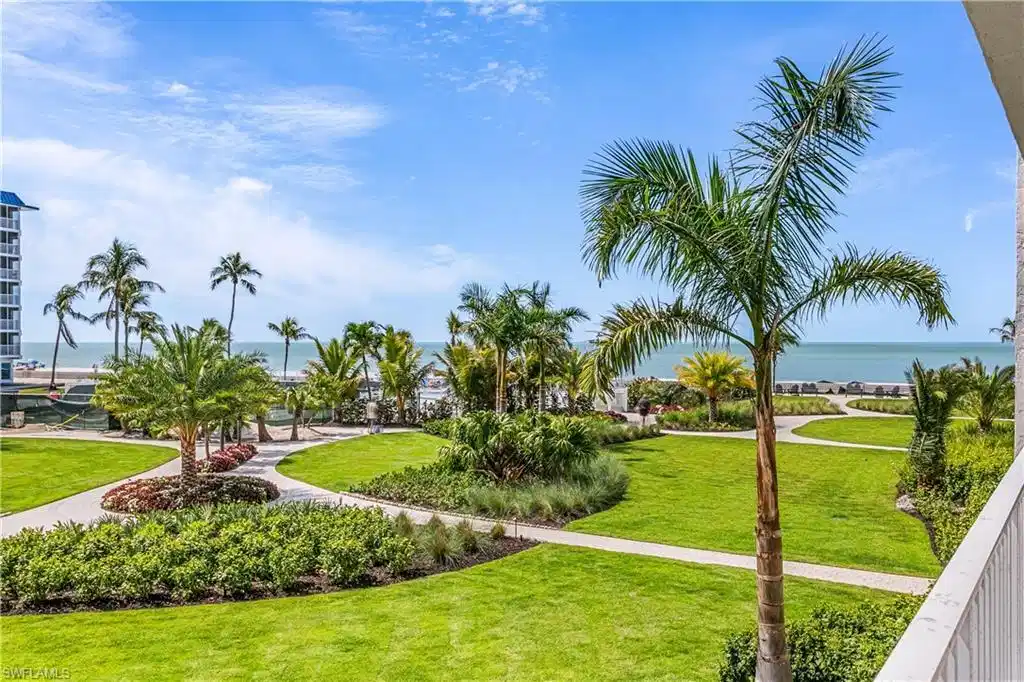 Image 1: Gulf Views from your front balcony! & your back balcony!
