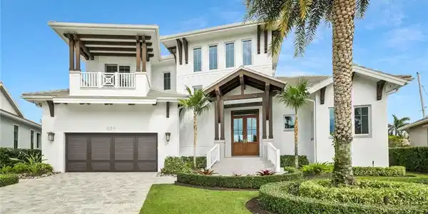 689 Pelican CT
