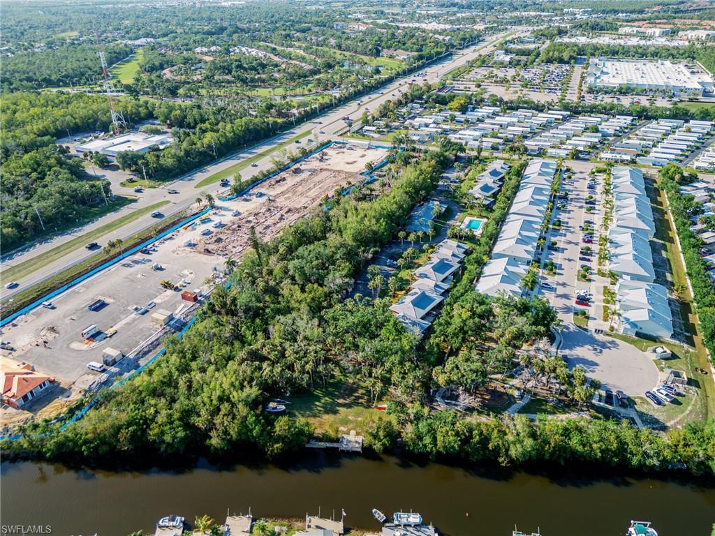 Image 3: Water front navigable